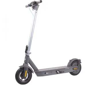 Trottinette électrique Motus Scooty 10 Gen 4 350W autonomie 60 km bat... pas cher
