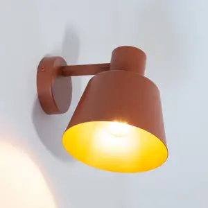 SIGMA Applique murale Dunka, rouge brique, à 1 lampe, acier, hauteur 1... pas cher