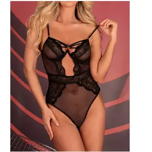 Livia Corsetti Fashion Body Finasan Rissarin Collection Dentelle Noir