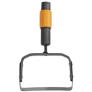 Comparateur de prix : SANS Grattoir de jardin Quikfit  FISKARS - Lame en acier carbone - Largeur 155mm