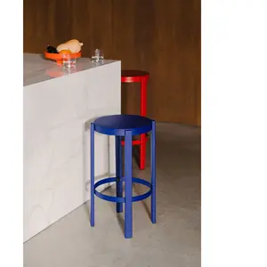 noo.ma Tabouret de bar en acier robuste, myrtille, 65 cm pas cher