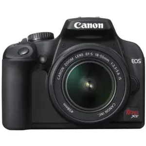 Reflex EOS 1000D - Noir + Canon Zoom Lens EF-S 18-55mm f/3.5-5.6 IS II... pas cher