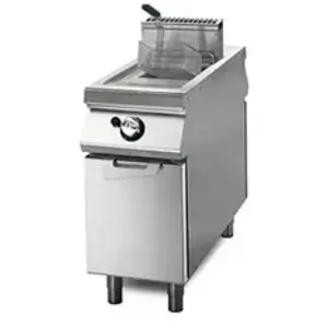 Comparateur de prix : Non communiqué Friteuse Gaz 1x 22 Litres sur Coffre avec Portes Virtus
