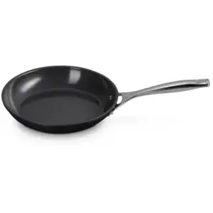 Poêle LE CREUSET 24cm ceramique essentielle TU pas cher