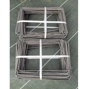 Lot De 200 Large Xl Agrafes 30cm Par 20cm Fixation Métal Pour Toile De Paillage Ou Geotextile Avec Pointes Biseautées ZenlysVendu parmanomano
