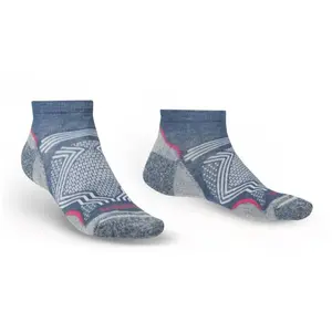 Bridgedale Hike UltraLight T2 Coolmax (fibres de polyester) Performance Low Vêtements Femme taille : M / Couleur : dark denim pas cher
