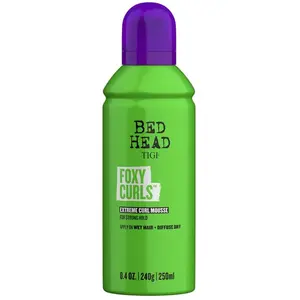 Comparateur de prix : TIGI Bed Head Foxy Curls Mousse Pour Cheveux Bouclés Fixation Forte 250 Ml