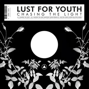 SACRED BONES RECORDS Chasing the lightVendu parcultura