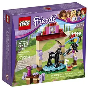 Kit de construction de la station de lavage des poulains LEGO Friends ... pas cher