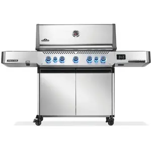 Napoléon Barbecue à gaz connecté   Prestige 665 RSIB   5 brûleurs principaux   surface de cuisson 94x46cm inox   Wi-Fi et BluetoothVendu pardarty