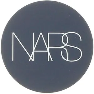Fonds de teint & Bases Nars Correcteur Complet Soft Matte vanille 6.2 Gr pas cher