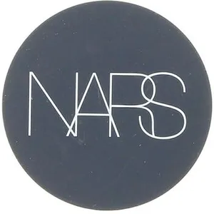 NARS Soft Matte Complete Concealer - Anticernes correcteur  pas cher