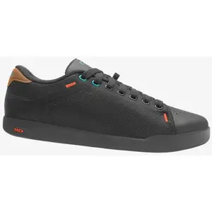 Giro Chaussures Deed Noires Taille 40 avec Semelle Tack et Tige Synthétique pas cher