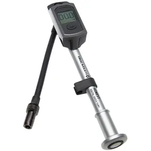 Comparateur de prix : Pompe a main avec ecran blackburn honest digital shock mini pump argent