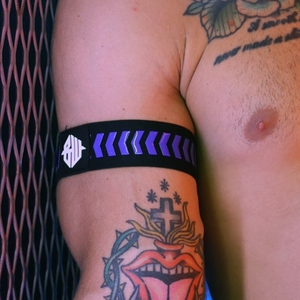 Brassards DAYCRAWLER Breedwell Noir-Violet L/XL