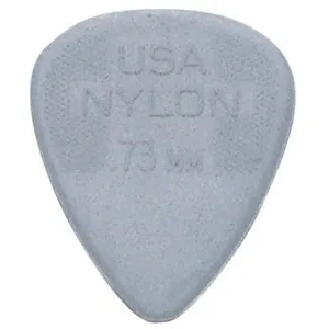 Comparateur de prix : Dunlop 72 MED NYLON MEDIUM ADU 44R73