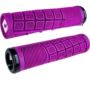 Poignées Odi Grips Reflex V2.1 Lock-On Violet avec Colliers Noirs, 135mmVendu parbikeinn