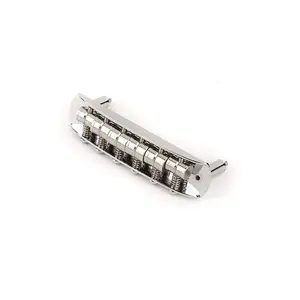 Fender 0035555000 chevalet pour guitare Mustang chrome pas cher