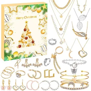 SIKSOG Calendrier de l'Avent Bijoux, Calendrier de l'Avent 2024 Femme 24 Jours de Surprises de Noël Calendrier Bijoux avec Bracelet pas cher