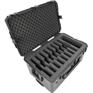 SKB Eight Laptops & One Accessory mallette de transport pour ordinateu... pas cher