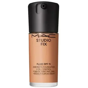 MAC M.A.C Studio Fix Fluid SPF15 - Fond de teint mat longue tenue enrichi en soin pas cher