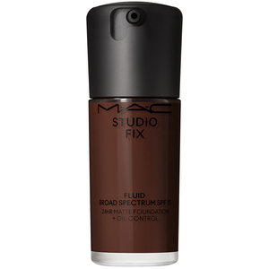 M.A.C Studio Fix Fluid SPF15 - Fond de teint mat longue tenue enrichi en soin pas cher