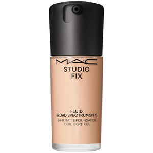 M.A.C Studio Fix Fluid SPF15 - Fond de teint mat longue tenue enrichi en soin pas cher