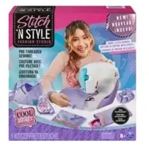 Comparateur de prix : Spin Master Studio De Mode - Machine À Coudre Cool Maker - Stitch N Style