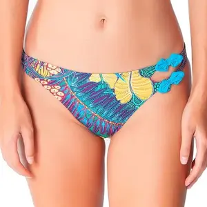 Huit - Bas de maillot de bain Tropical Jungle multicolore T.L pas cher