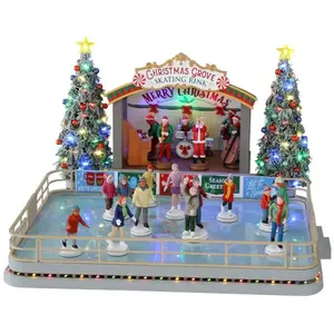 LEMAX Christmas Grove Skating Rink avec Adaptateur 4,5 v Réf. 14870 pas cher