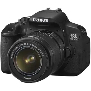 Reflex EOS 650D - Noir + Canon Zoom Lens EF-S 18-55mm f/3.5-5.6 IS STM... pas cher