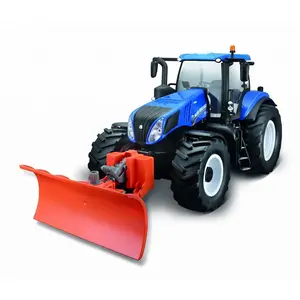 Maisto Tech Voiture Model New Holland Tractor With Snow Plow 82303/82722 pas cher