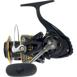 Comparateur de prix : Moulinet de pêche Daiwa BG2500 pour eau salée légère - Blanc/Multicolore