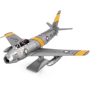 Fascinations Maquette F-86 Sabre  - Metal Earth Maquette en métal  - DA-5060010 