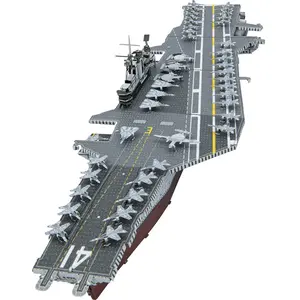Comparateur de prix : Metal Earth - USS Midway
