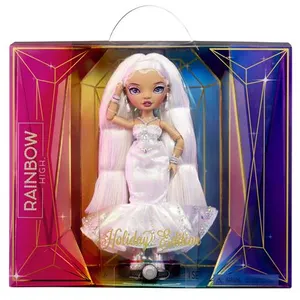 Comparateur de prix : MGA Entertainment RAINBOW HIGH HOLIDAY EDITION POUPÉE MANNEQUIN COLLECTION 2022 - ROXIE