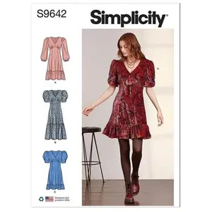GENERIQUE Patron Simplicity 9642 - Robe du 32 au 48 (FR)(...) -