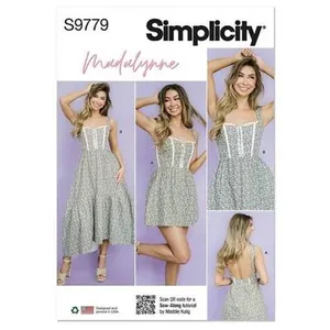GENERIQUE Patron Simplicity 9779 - Robe a corset du 36 au 54 FR(...) - pas cher