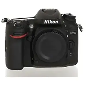 Comparateur de prix : NIKON D7200 NU Boitier Nu - Expeed 4 - HDMI - WIFI intégré