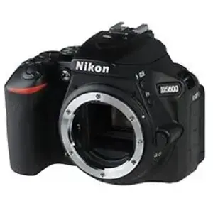 Comparateur de prix : Reflex NIKON D5600 - 24.2 mégapixels - WiFi, Bluetooth, NFC - Noir