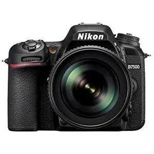 Appareil photo reflex Nikon D7500 + Objectif AF-S DX 18-200mm f/3,5-5,6 G ED VRII pas cher