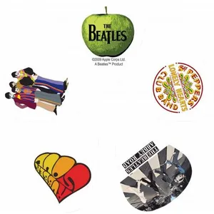 Comparateur de prix : D'Addario Médiators Albums Beatles Planet Waves 1CWH4-10B3 - Lot de 10 (medium)
