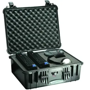 Peli 1550 BKF flight case noir + mousse 468x355x193 mm pas cher