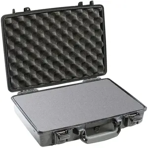 Comparateur de prix : Peli 1470 flight case rembourré de mousse pour ordinateur portable