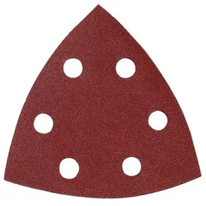 Comparateur de prix : 10 FEUILLES TRIANGULAIRES MAKITA ABRASIVES 94 MM GRAIN 40 -P332550-40