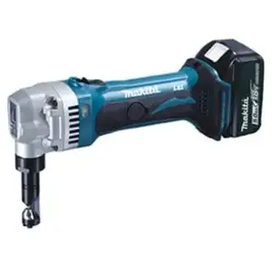 Comparateur de prix : Grignoteuse 18 v Li-Ion (2x5.0 Ah) en coffret makpac Makita DJN161RTJ