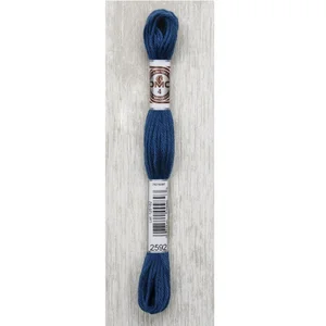 DMC Fil à tapisser Retors Mat - couleur 2592