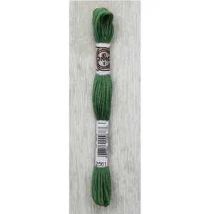 DMC Fil à tapisser Retors Mat - couleur 2561 pas cher