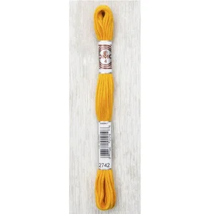 DMC Fil à tapisser Retors Mat - couleur 2742 pas cher