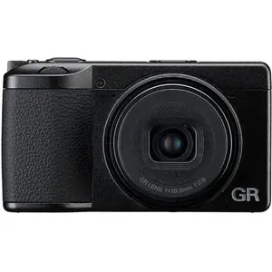 Comparateur de prix : Appareil photo numérique compact Ricoh GR IV HDF Noir